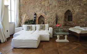 Karlova - Old Town Apartment
